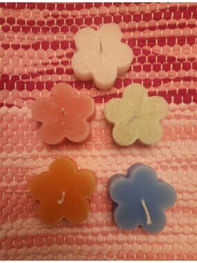 Y2K Style Flower Candles Lot